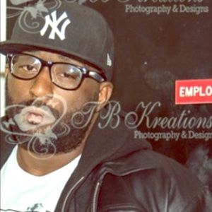 Meet your Posher, Lawrence